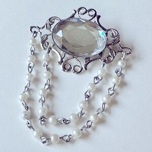 Clear Crystal Brooch with Pearly Chains, Vintage Pin, Fashion